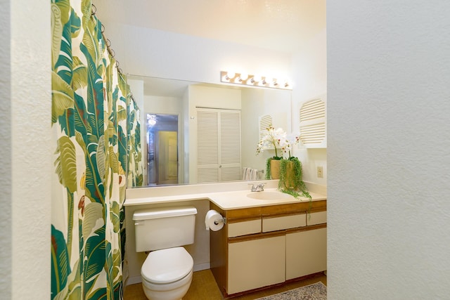 68-3890 Lua Kula St Unit 1601, Waikoloa, HI 96738 - full bathroom with vanity, toilet, and a textured wall