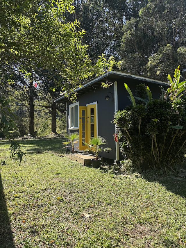 45-1181 Kalehua Rd, Honokaa, HI 96727 - view of yard with an outdoor structure