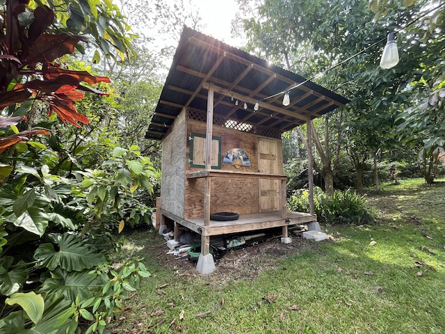 view of outbuilding