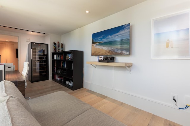 66-84 Kaunaoa Dr Unit A21, Kamuela, HI 96743 - living area featuring wood finished floors, recessed lighting, and wine cooler