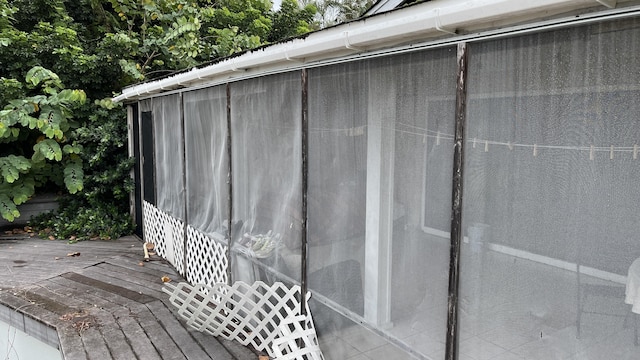 view of outdoor structure
