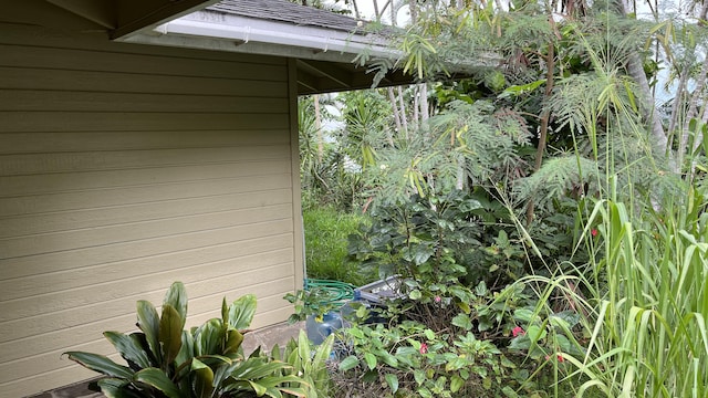 view of side of property