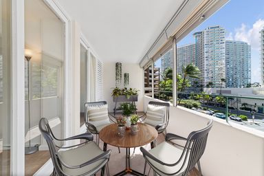 balcony featuring a city view