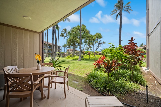 view of patio / terrace with outdoor dining space