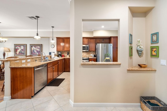 69-180 Waikoloa Beach Dr Unit O2, Waikoloa, HI 96738 - kitchen with appliances with stainless steel finishes, a sink, a peninsula, backsplash, and crown molding