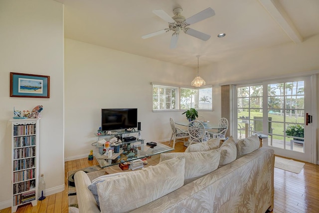 28-3543 Honomu Ln, Honomu, HI 96728 - living room featuring hardwood / wood-style flooring, a ceiling fan, baseboards, and recessed lighting