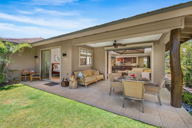 68-1122-N Kaniku Dr Unit 501591, Kamuela, HI 96743 - view of patio / terrace with an outdoor living space and ceiling fan