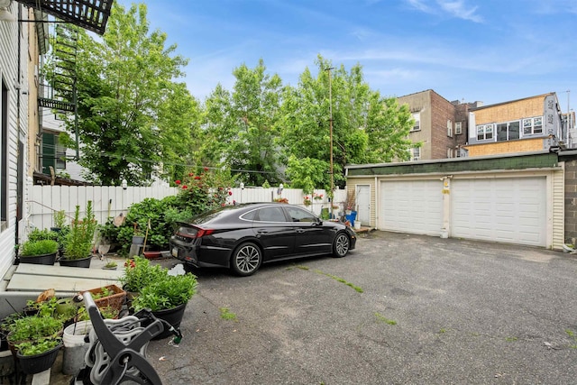 73 Laidlaw Ave, Jersey City, NJ 07306 - detached garage with fence