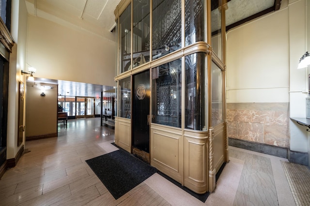83 Montgomery St Unit 201, Jersey City, NJ 07302 - reception area featuring a high ceiling