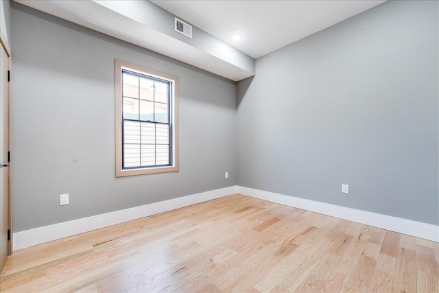 412 10th St Unit 2, Union City, NJ 07087 - spare room featuring wood finished floors, visible vents, recessed lighting, and baseboards