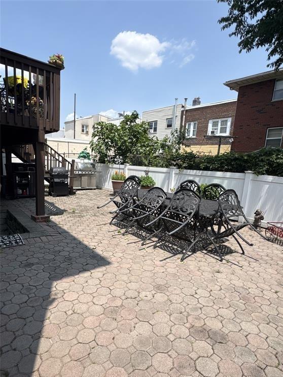385 Roosevelt St, Fairview, NJ 07022 - photo 3