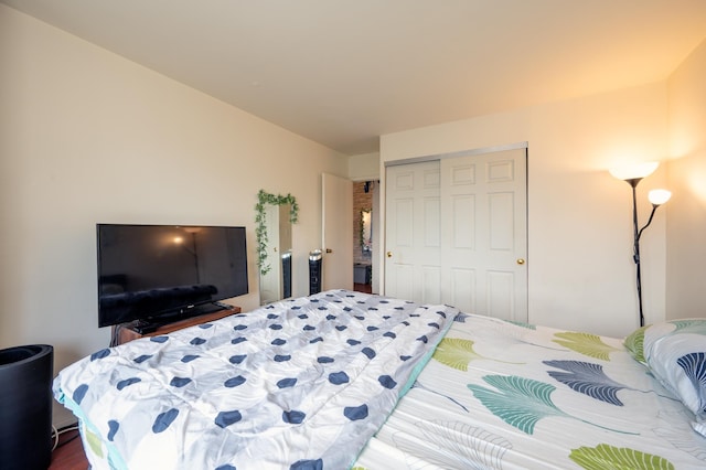 135 Montgomery St Unit 6D, Jersey City, NJ 07302 - bedroom featuring a closet