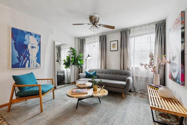 914 Washington St, Hoboken, NJ 07030 - living area with a ceiling fan