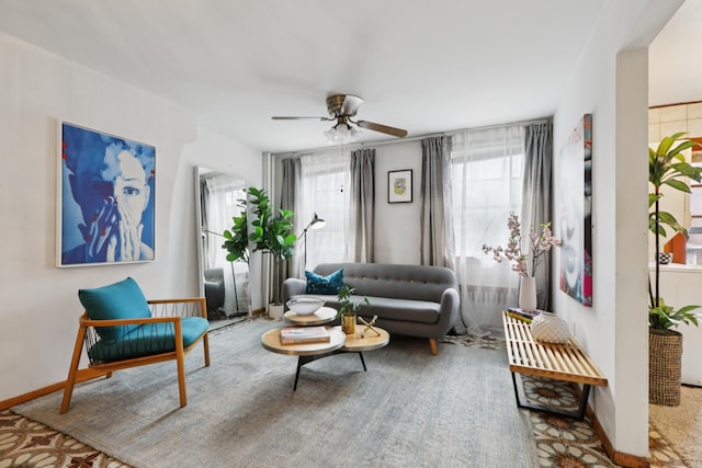 914 Washington St, Hoboken, NJ 07030 - living area with a ceiling fan