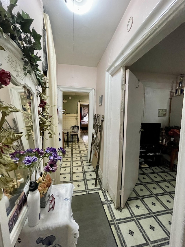 315 56th St Unit D4, West New York, NJ 07093 - hall with light flooring