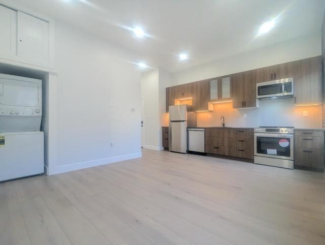 372 Palisade Ave, Jersey City, NJ 07307 - photo 15