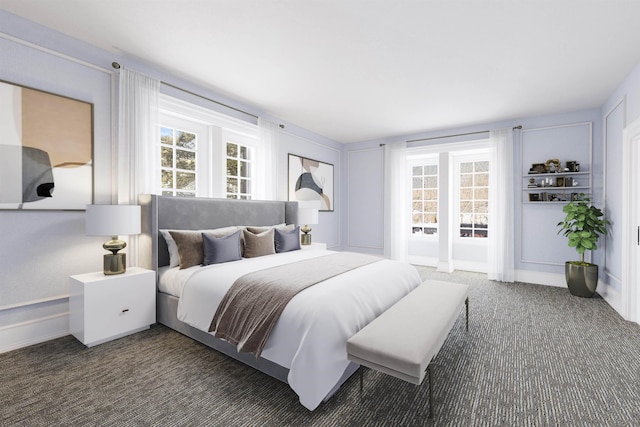bedroom with carpet