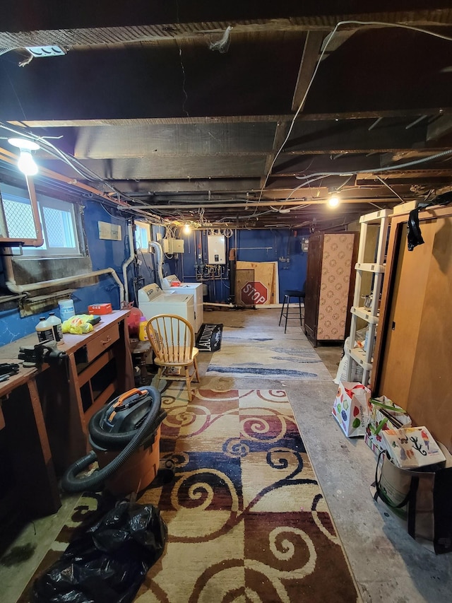 basement featuring washer / dryer