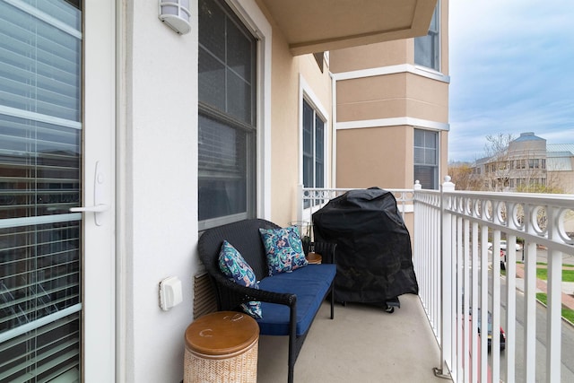 balcony featuring grilling area