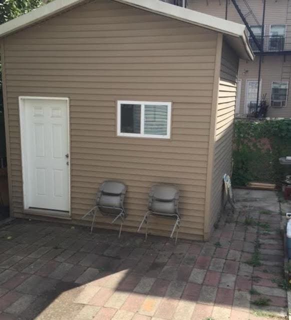 535 27th St, Union City, NJ 07087 - back of house with a patio