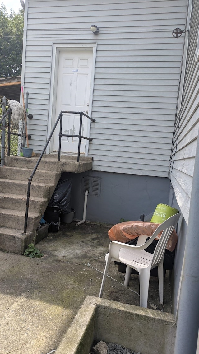 720 14th St Unit 6, Union City, NJ 07087 - property entrance