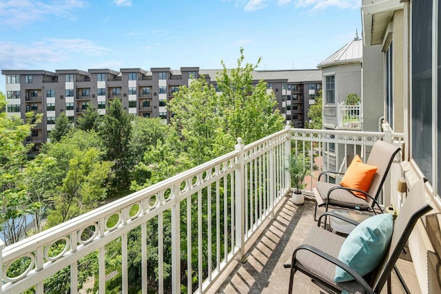 4 Constellation Pl Unit 405, Jersey City, NJ 07305 - view of balcony