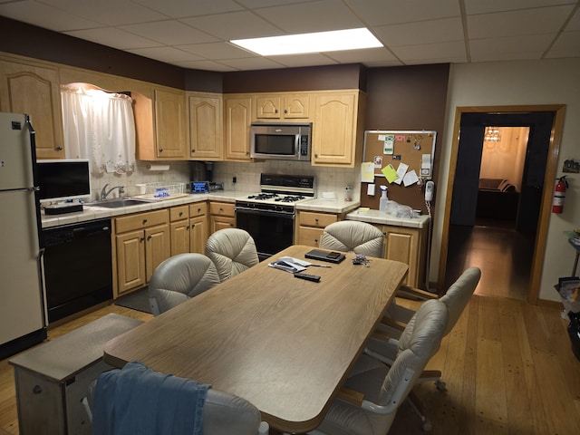 1412 Central Ave, Union City, NJ 07087 - photo 13