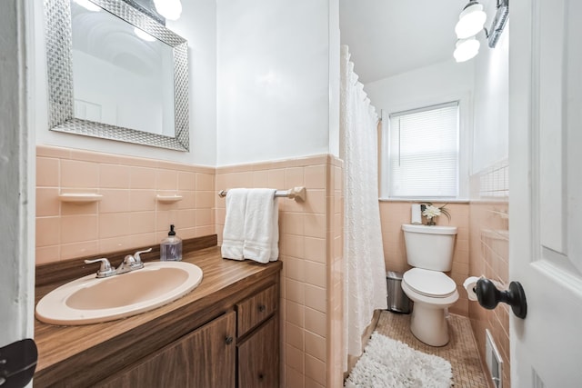 131 Iozia Ter, Elmwood Park, NJ 07407 - photo 11