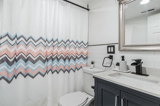 131 Iozia Ter, Elmwood Park, NJ 07407 - photo 23