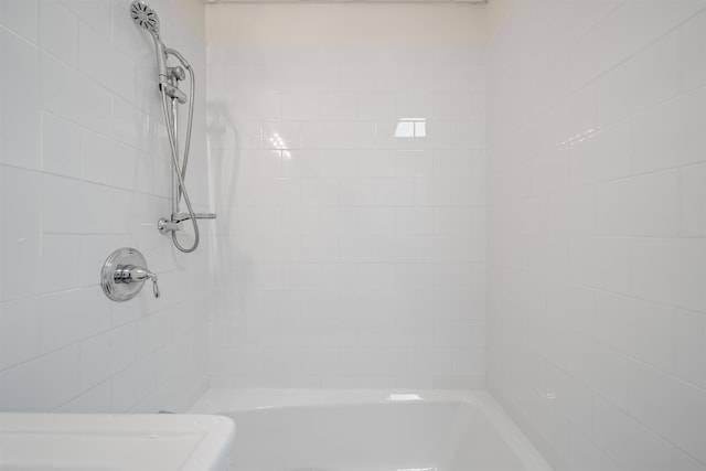 300 Communipaw Ave Unit 122, Jersey City, NJ 07304 - view of bathroom