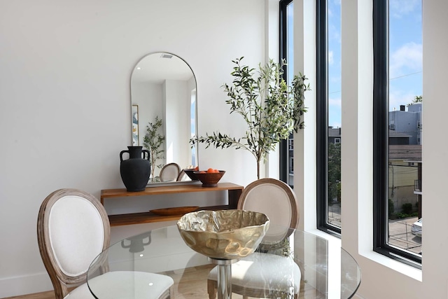 262 Webster Ave Unit 2, Jersey City, NJ 07307 - dining room with arched walkways