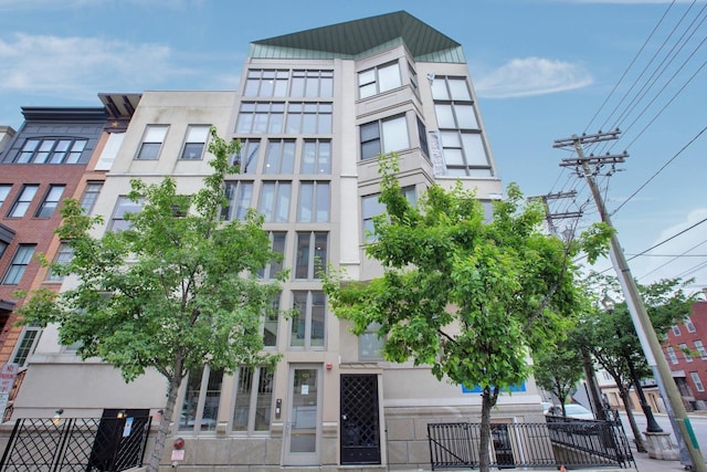 123 Tidewater St Unit B, Jersey City, NJ 07302 - view of apartment building / complex