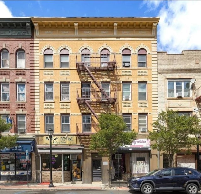 214 48th St # 9, Union City, NJ 07087 - photo 1