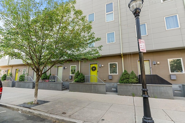 437 Rose Ave, Jersey City, NJ 07305 - view of building exterior