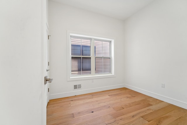 90 E 27th St, Bayonne, NJ 07002 - photo 18