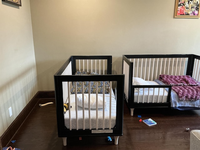 308 Sea Isle Ky Unit 308, Secaucus, NJ 07094 - bedroom with wood finished floors and baseboards