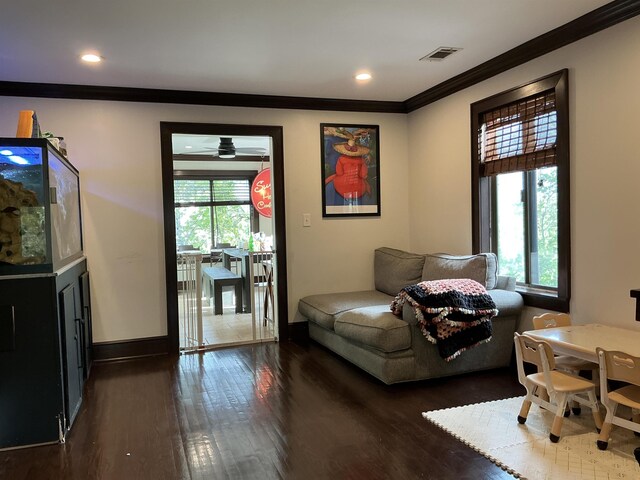 308 Sea Isle Ky Unit 308, Secaucus, NJ 07094 - living room with crown molding, wood finished floors, baseboards, a ceiling fan, and recessed lighting