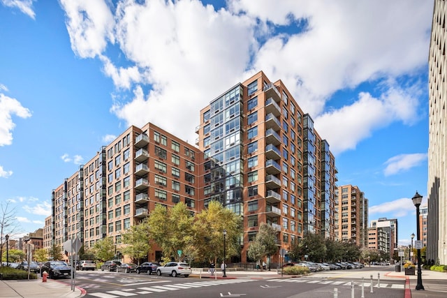 1400 Hudson St Unit 511, Hoboken, NJ 07030 - view of apartment building / complex