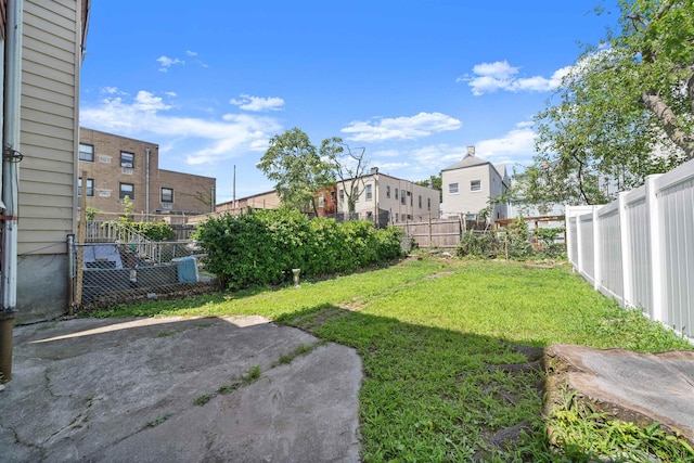 152 Bidwell Ave, Jersey City, NJ 07305 - view of fenced backyard