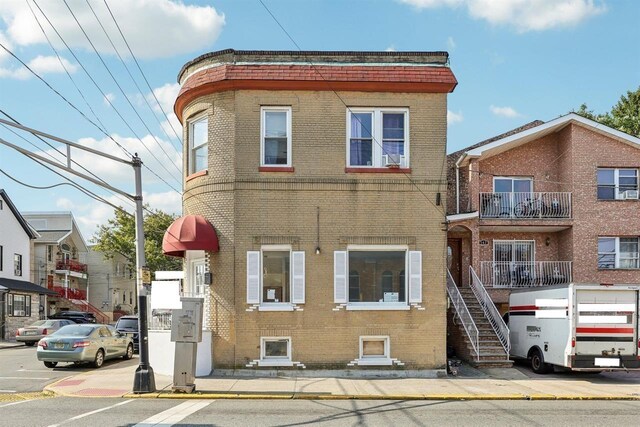 541 70th St, Guttenberg, NJ 07093 - photo 16