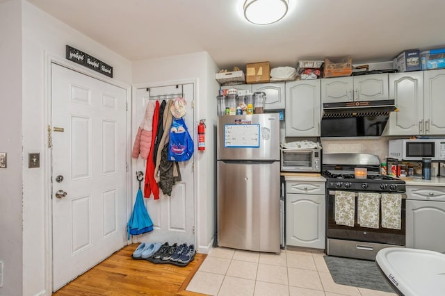 342 Forrest St, Jersey City, NJ 07307 - photo 14