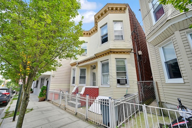 509 Monastery Pl, Union City, NJ 07087 - photo 1