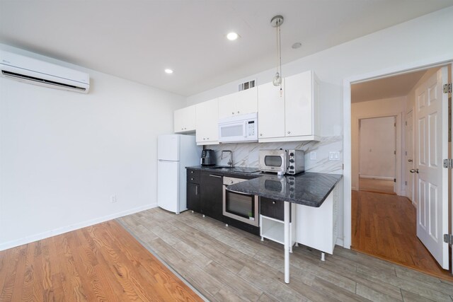 84 Neptune Ave, Jersey City, NJ 07305 - photo 5