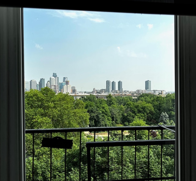 108 Waldo Ave Unit 4A, Jersey City, NJ 07306 - balcony with a view of skyline