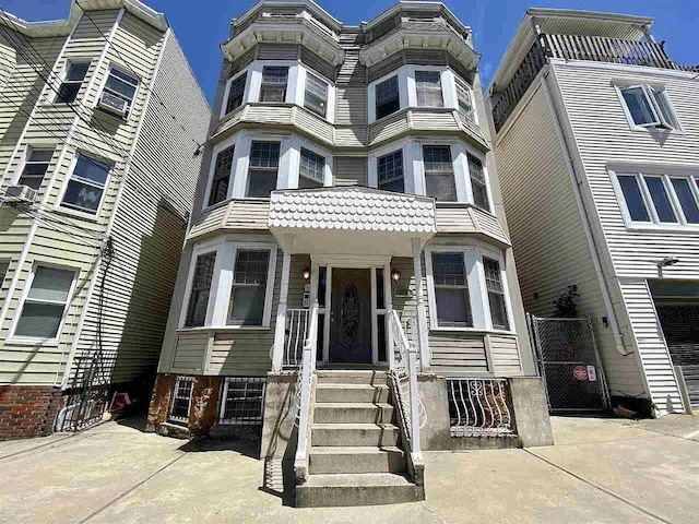 152 Highland Ave Unit 2B, Jersey City, NJ 07306 - view of front facade