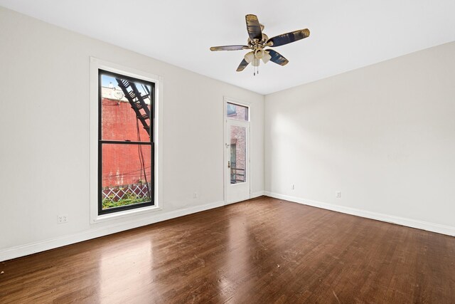 560 Bramhall Ave, Jersey City, NJ 07307 - photo 8