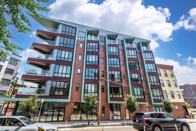 332 Newark Ave Unit 2B, Jersey City, NJ 07302 - photo 2