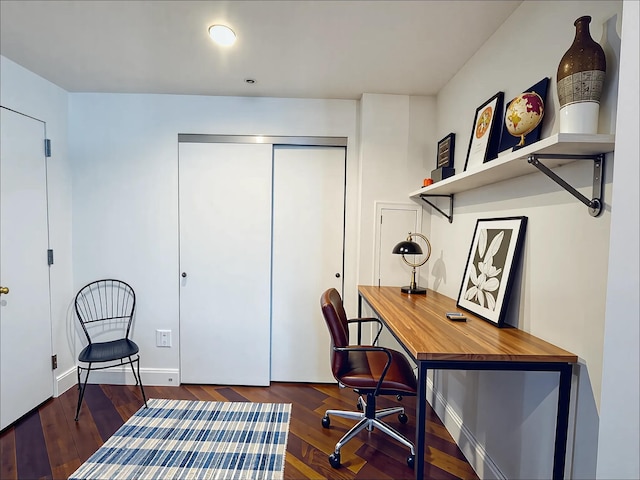 77 Hudson St Unit 1408, Jersey City, NJ 07302 - office space featuring wood finished floors and baseboards
