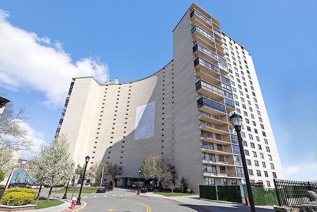 380 Mountain Rd Unit 808, Union City, NJ 07087 - view of apartment building / complex