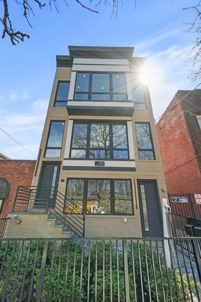 160 Central Ave Unit 2, Jersey City, NJ 07307